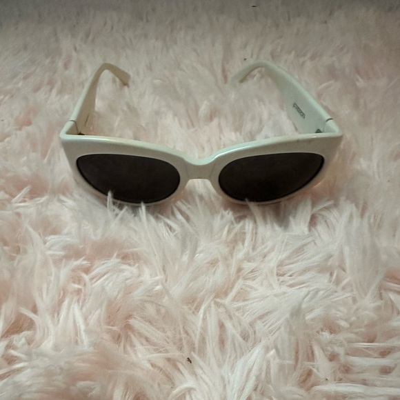 white Givenchy sunglasses - Picture 3 of 4